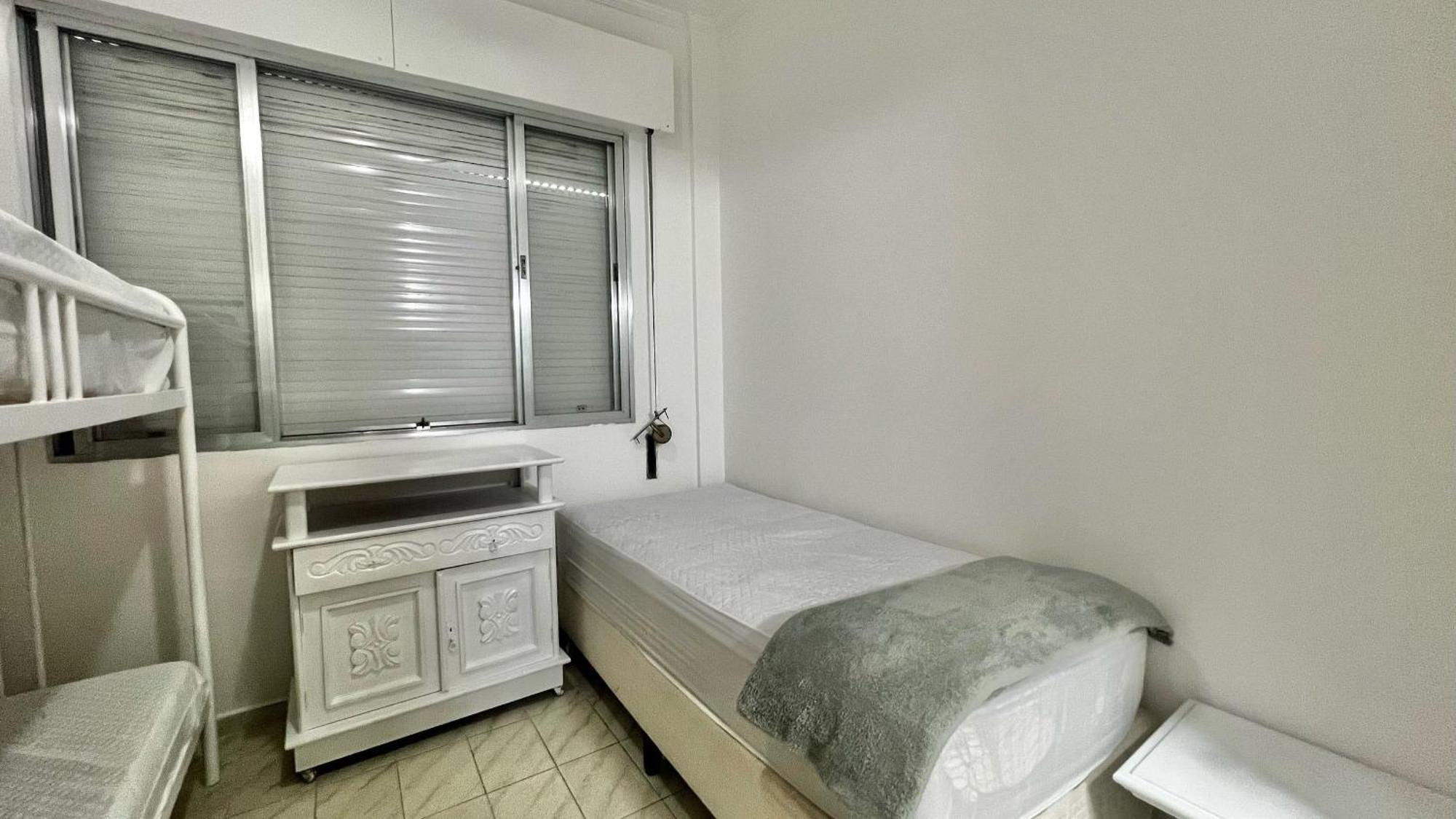Pe Na Areia: 3 Dorms Com Vista Deslumbrante *